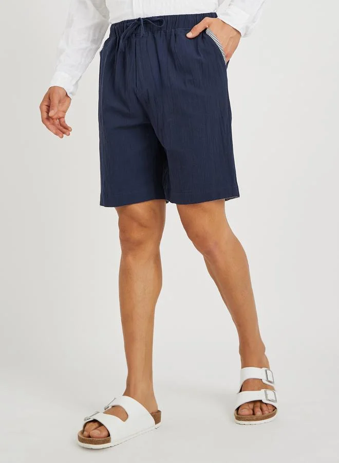 Take Two Take Two Men Navy Blue Solid Drawstring Waist Pocket Detail Bermuda Shorts