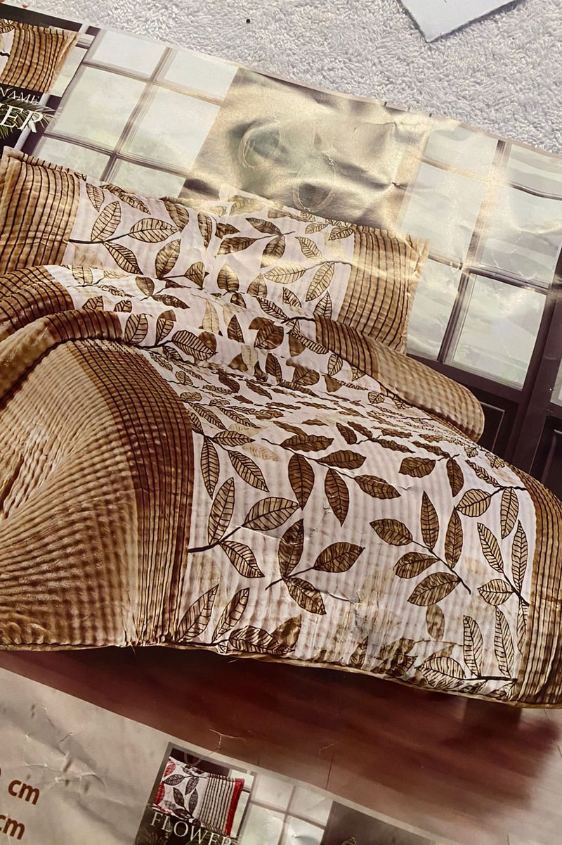 لحاف للسريرمقاس كبير دبل فيس _ طقم مكون من 3 قطع _ لحاف + 2 كفر مخده مقاس 50 * 70 سم ( وجه قطيفه ووجه فرو ) مناسب للهدايا وجهاز العرايس - Image 4