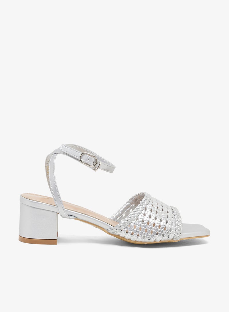 ايلا صنادل بكعب وحزام للكاحل - Image 1