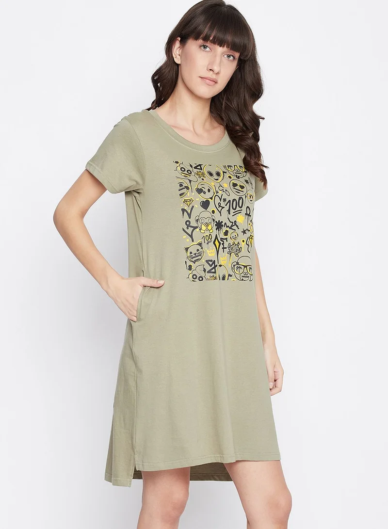 Clovia Emoji Print Short Nightdress - 100 % Cotton