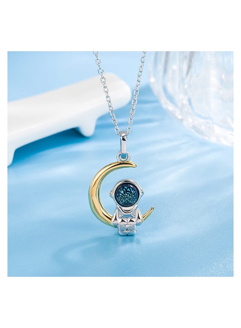 SYOSI قلائد زوجين رائدي الفضاء، مجموعة له ولها، قلادة قابلة للتعديل مع الشمس والقمر، قلادة سحرية لطيفة للأصدقاء، مجوهرات فريدة من نوعها، هدية تذكارية لعيد الميلاد - Image 3