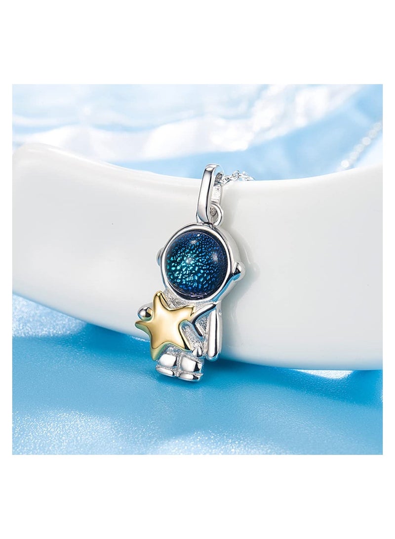 SYOSI قلائد زوجين رائدي الفضاء، مجموعة له ولها، قلادة قابلة للتعديل مع الشمس والقمر، قلادة سحرية لطيفة للأصدقاء، مجوهرات فريدة من نوعها، هدية تذكارية لعيد الميلاد - Image 4