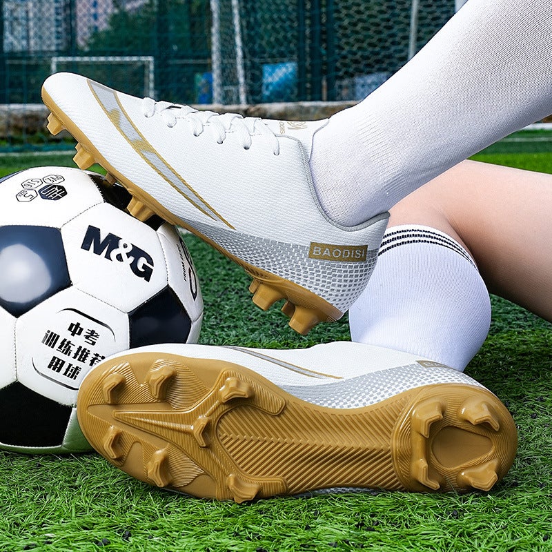 Large Size Low-Top Football Shoes For Teenagers And Students, Lightweight Competition Training Shoes, Medium And Large Children'S Long Spike Sports Shoes - Image 3