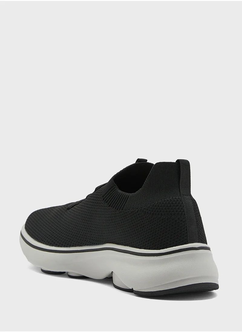 FRWD Knitted Comfort Slip Ons