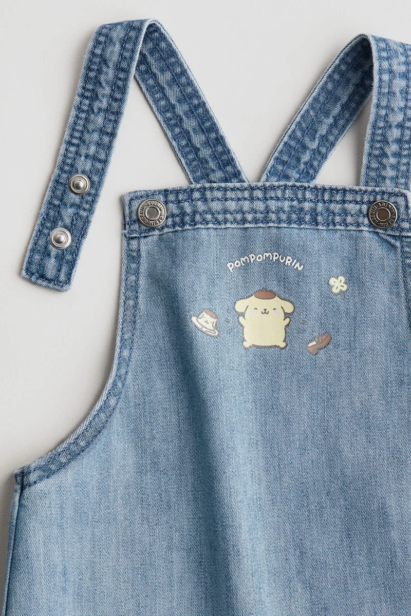 H&M Printed denim dungaree shorts