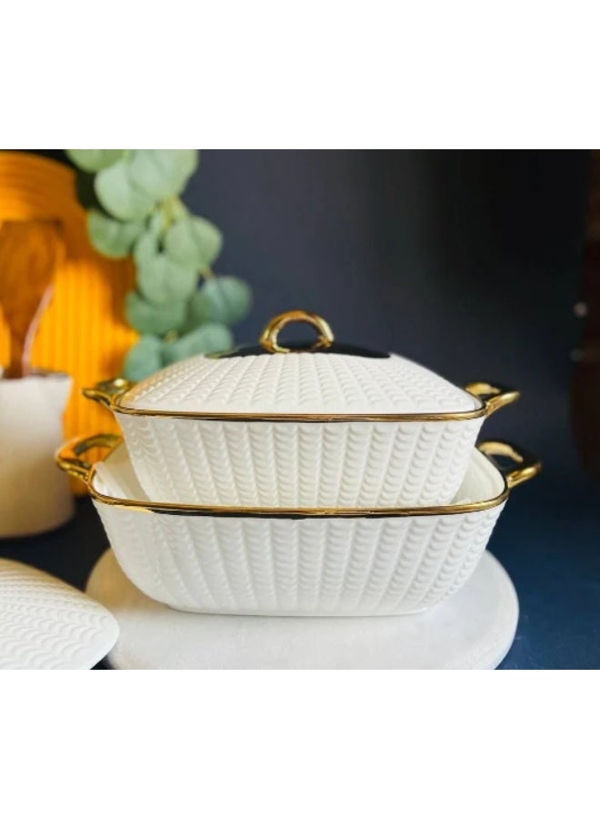 Porcelain casserole dish with lid - Image 1