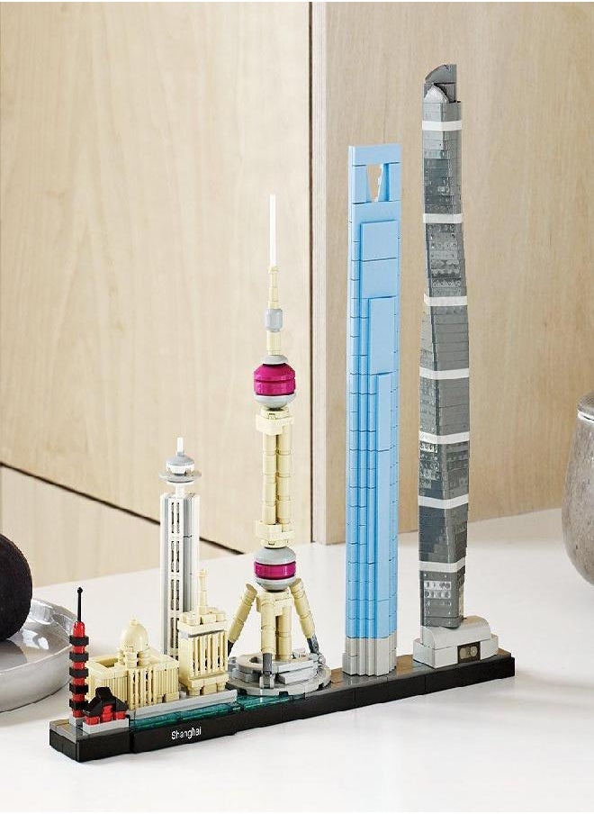 LEGO - LEGO Architecture Shanghai 21039 Building Kit (597 Pieces) - Image 1