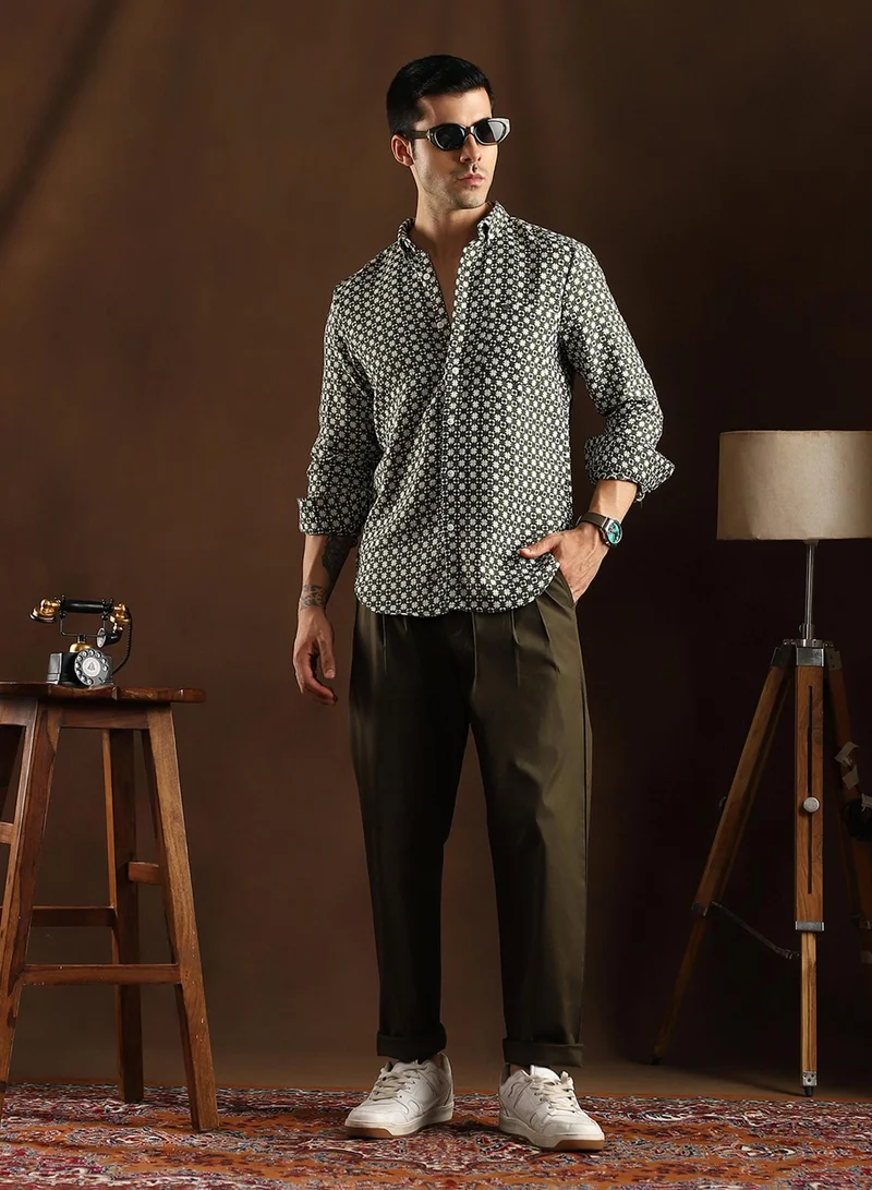 Campus Sutra Campus Sutra Men's Olive Green Motif-Block Regular Shirt For Casual Wear | Spread Collar | Long Cuffed Sleeves | Button Closure | Shirt Crafted With Comfort Fit For Everyday Wear