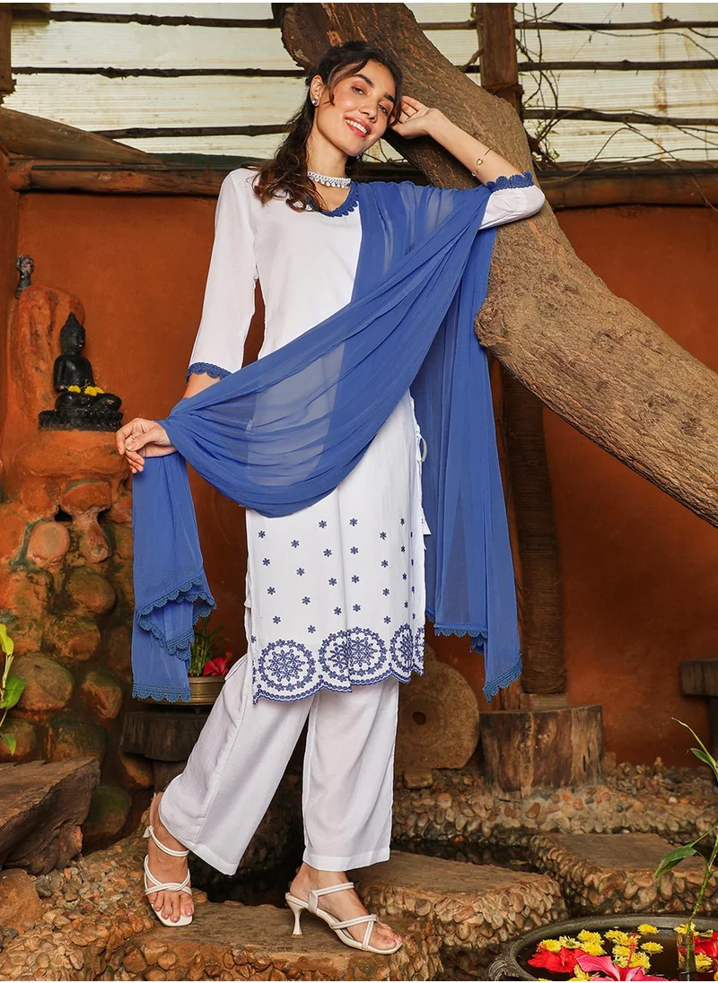  قصة Women's Azure Blue & Daisy White Irani Kurta Set