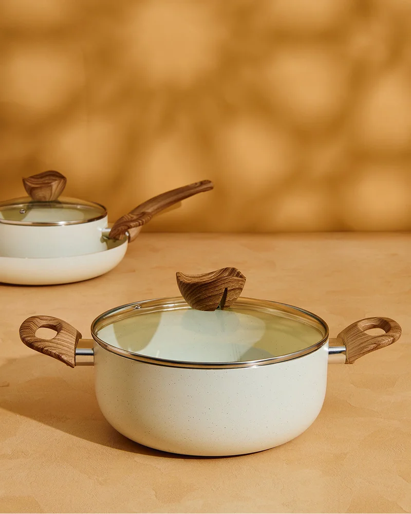 REDTAG Beige Aluminum Non Stick Dutch Oven With Glass Lid (22Cm)