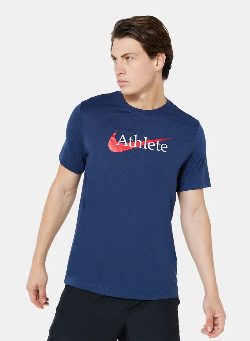 Nike Dri-FIT Training Swoosh T-Shirt