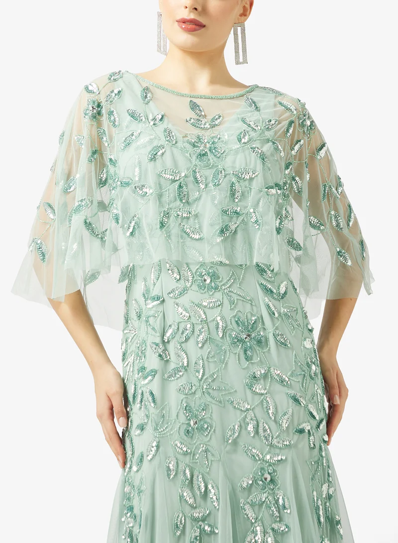 ادريانا بابيل طقم فستان بكاب مطرز بالخرز