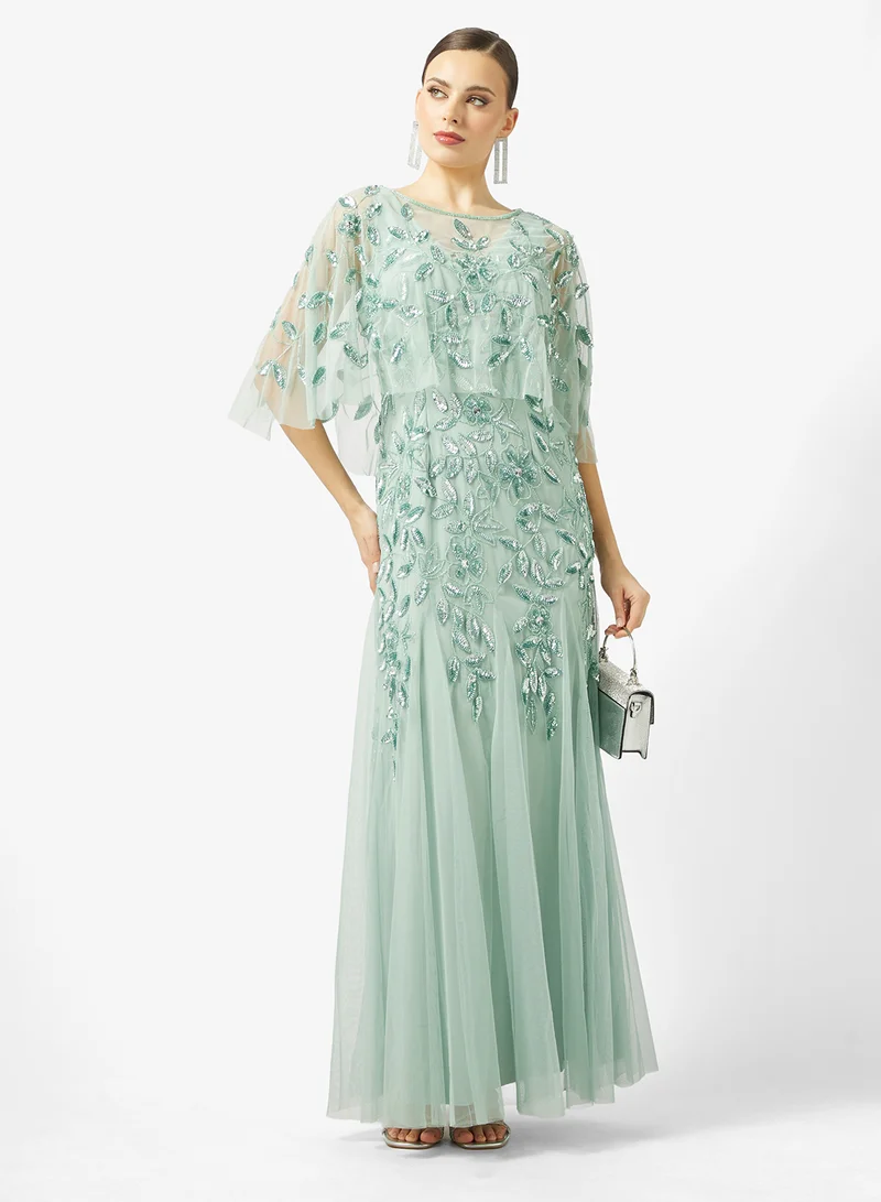 ادريانا بابيل طقم فستان بكاب مطرز بالخرز