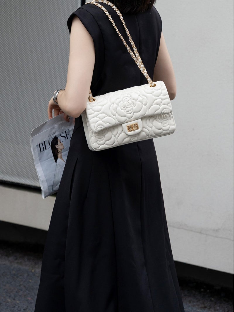The First Layer Of Cowhide Small Fragrant Style Camellia Small Square Bag New Leather Women'S Bag Texture Foreign Style Diamond Lattice Chain Bag - Image 4