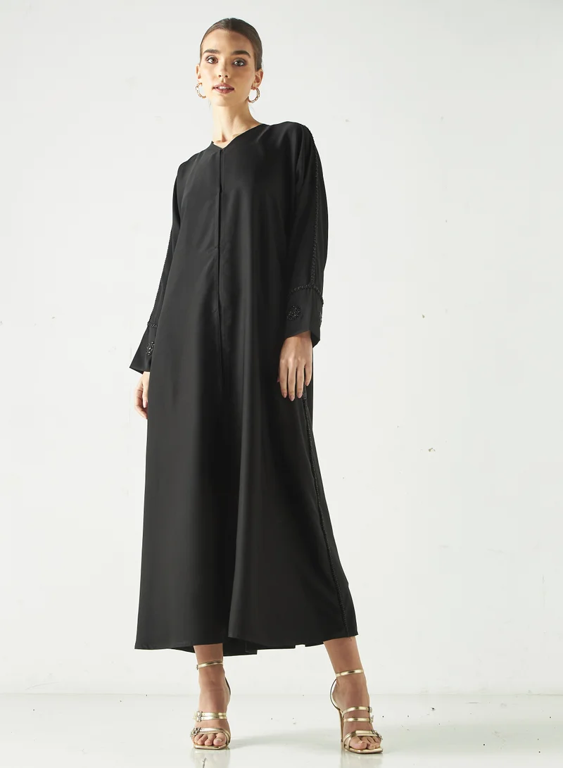 Hadiyath Al Madinah Monochrome Embellished Abaya