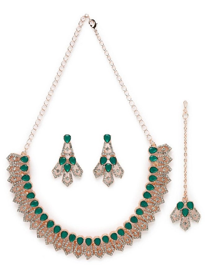 سوكهي طقم قلادة على شكل عظمة الترقوة من Sukkhi Fashionable AD بأحجار خضراء مع قرط وقلادة مانجتيكا | طقم مجوهرات للنساء (NS105558) - Image 1