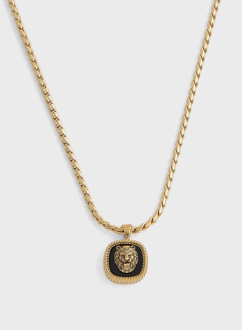 جس Lion Charm Necklace
