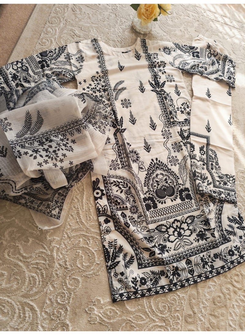 Women's Lawn 3-Piece Printed Suit - Black & White, Large 44 - Image 3