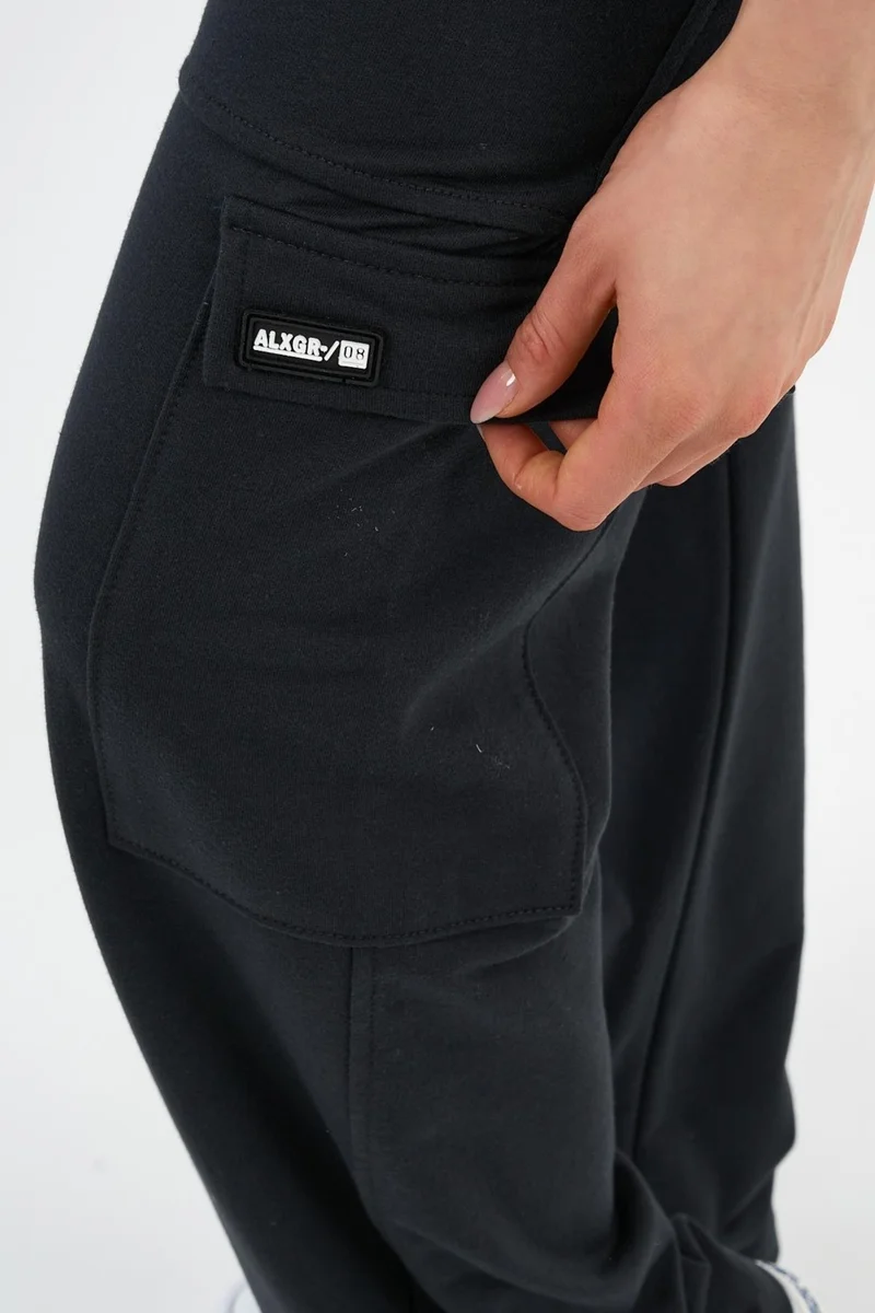 Alexander Gardi Alexandergardi Cargo Pocket Adjustable Leg Sweatpants (UNX-14600)