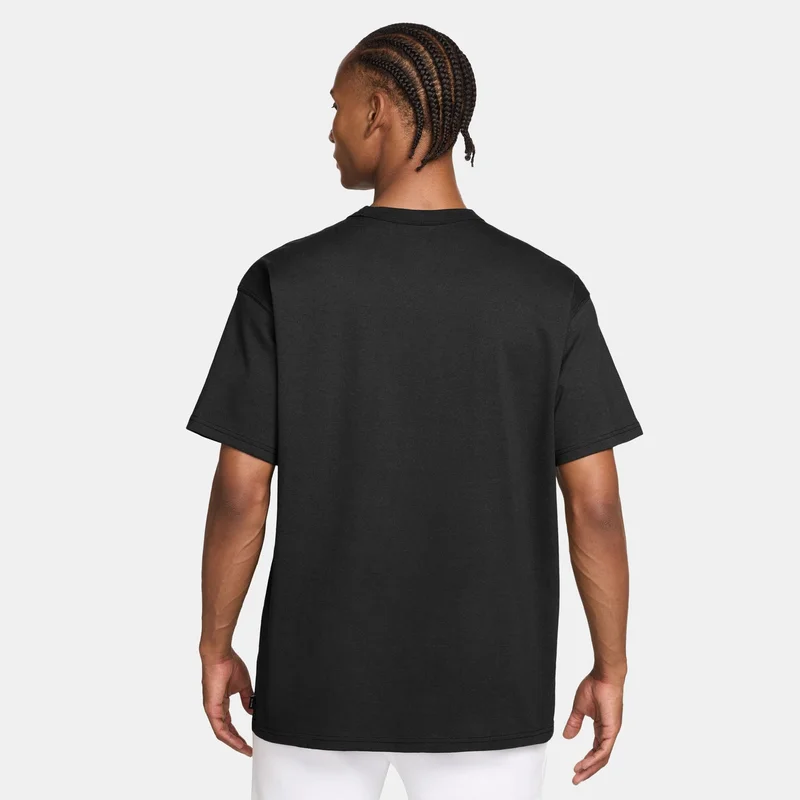 Nike Men's Sportswear Premium Essentials T-Shirt