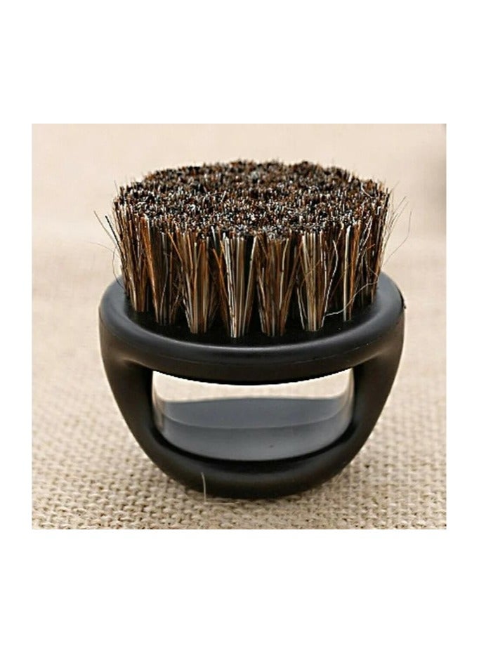 لا بيرلا  تك فرشاة اللحية  من بشعيرات نايلون، ومجهزة بمقبض خشبي مطاطي مريح - Image 3