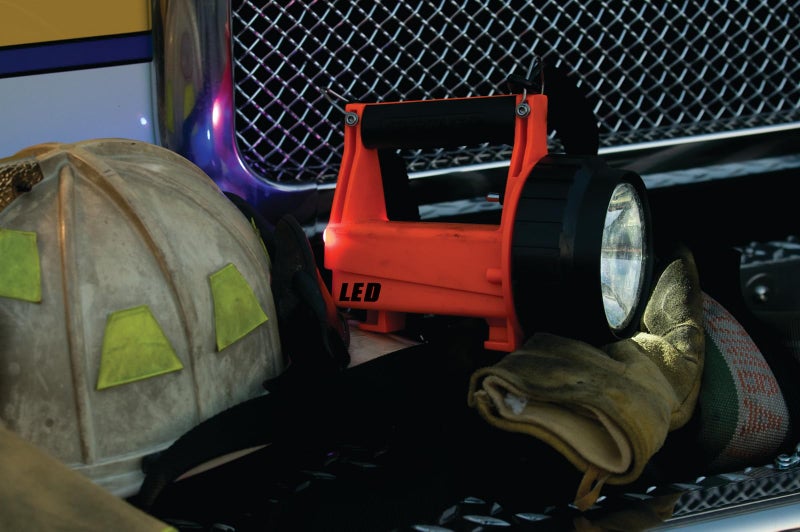 Streamlight 44450 Fire Vulcan 180-Lumen LED Flashlight with Standard System Includes AC/DC Charger, Dual Rear LEDs and Quick Release Shoulder Strap, Orange - Image 4