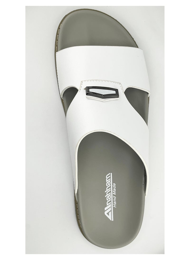 النهام صنادل رجالية عربية – خفيفة الوزن وناعمة للغاية مع تهوية مثالية | نعل مرن، مقاوم للانزلاق، مقاوم للماء والروائح | مثالية للاستخدام الخارجي، الكاجوال واليومي - Image 1