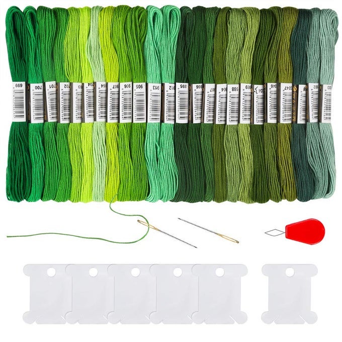 24 SKEINS FRIENDSHIP BRACELETS FLOSS GREEN GRADIENT EMBROIDERY FLOSS CROSS STITCH THREADS WITH 6 FLOSS BOBBINS 2 EMBROIDERY NEEDLES AND 1 NEEDLE THREADER FOR CROSS STITCH PROJECT
