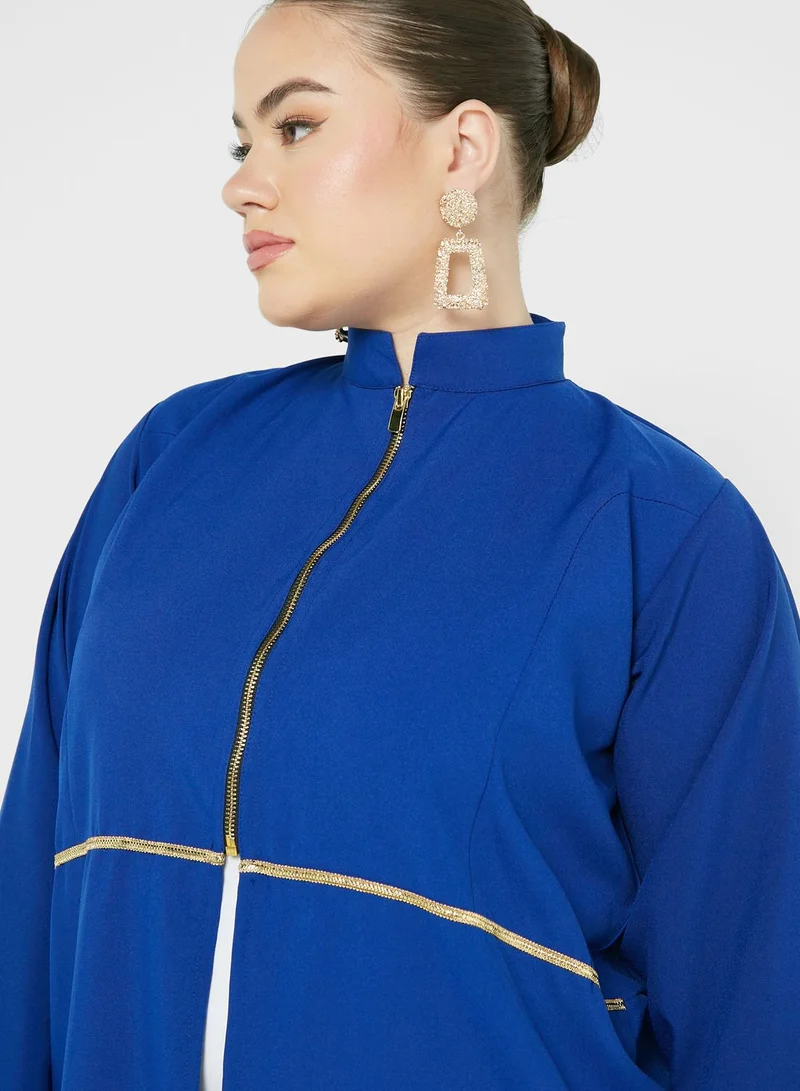 Hayas Closet Curve Zip Neck Front Slit Abaya Set