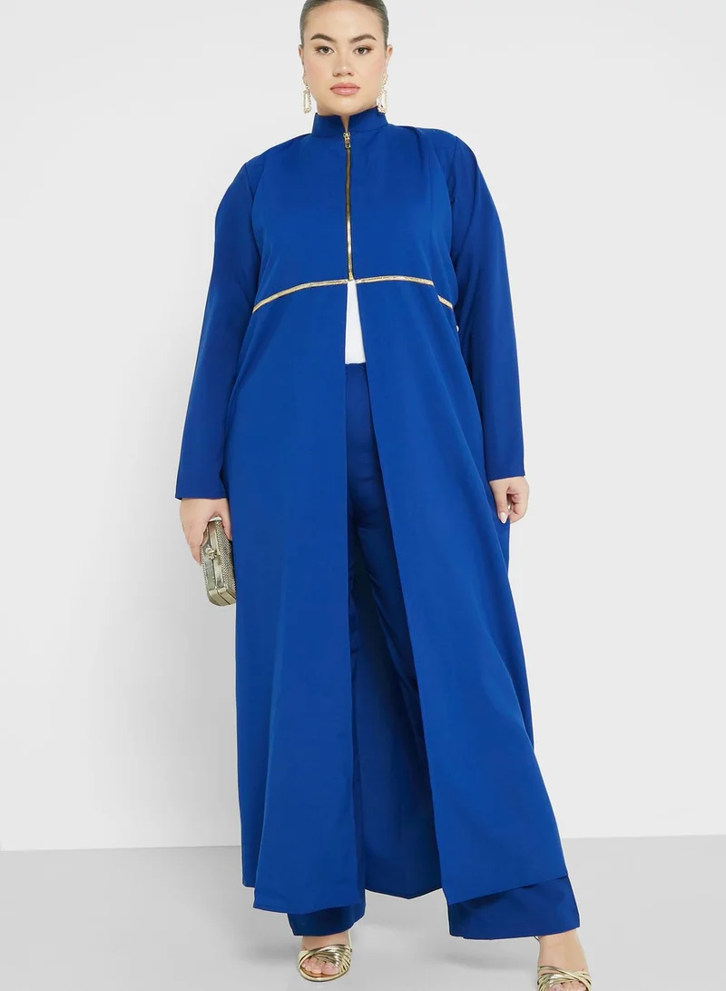 Hayas Closet Curve Zip Neck Front Slit Abaya Set