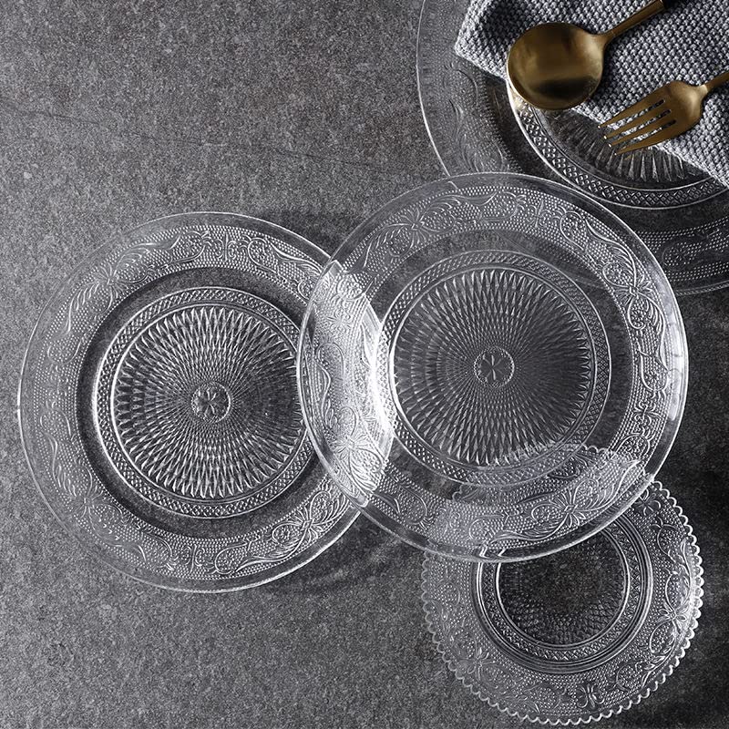 RAHAS Glass Salad Plates 7 Inches Glass Fruit Dessert Plates Clear Glass Appetizer Dinnerware Set with Beautiful Carved Pattern Dishwasher Safe 6 Pcs - Image 5