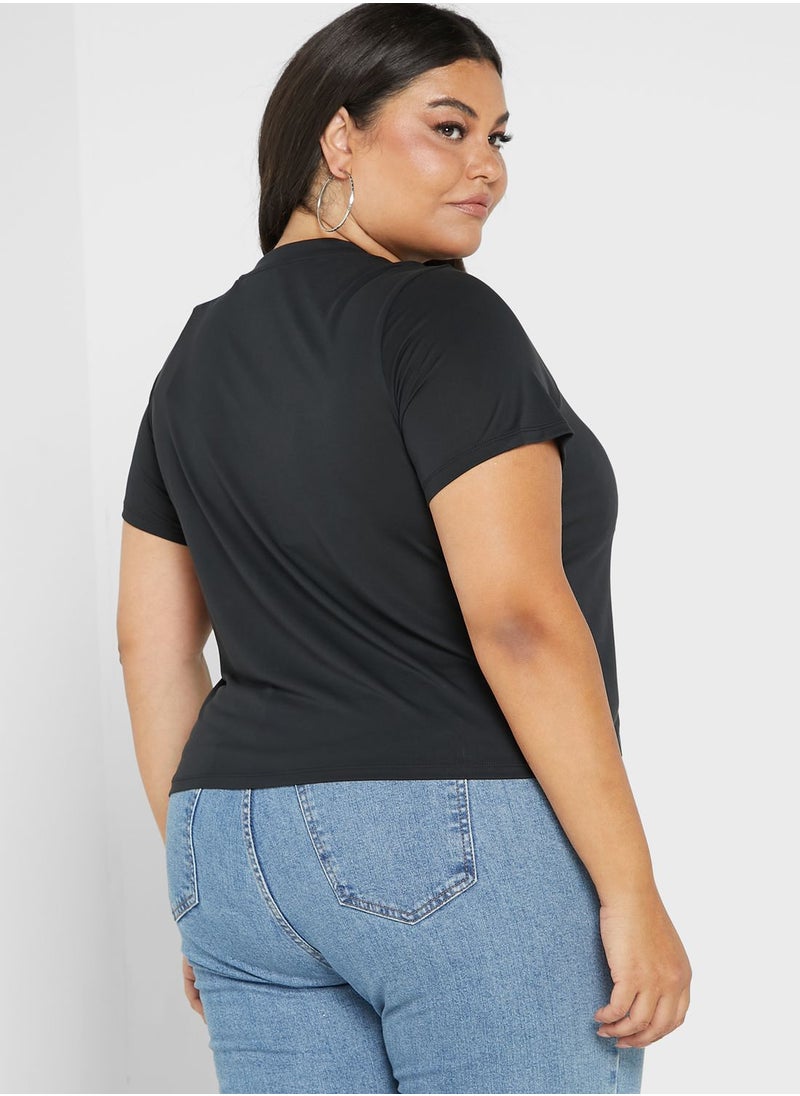 Vero Moda Curve - Crew Neck Knitted Top - Image 1