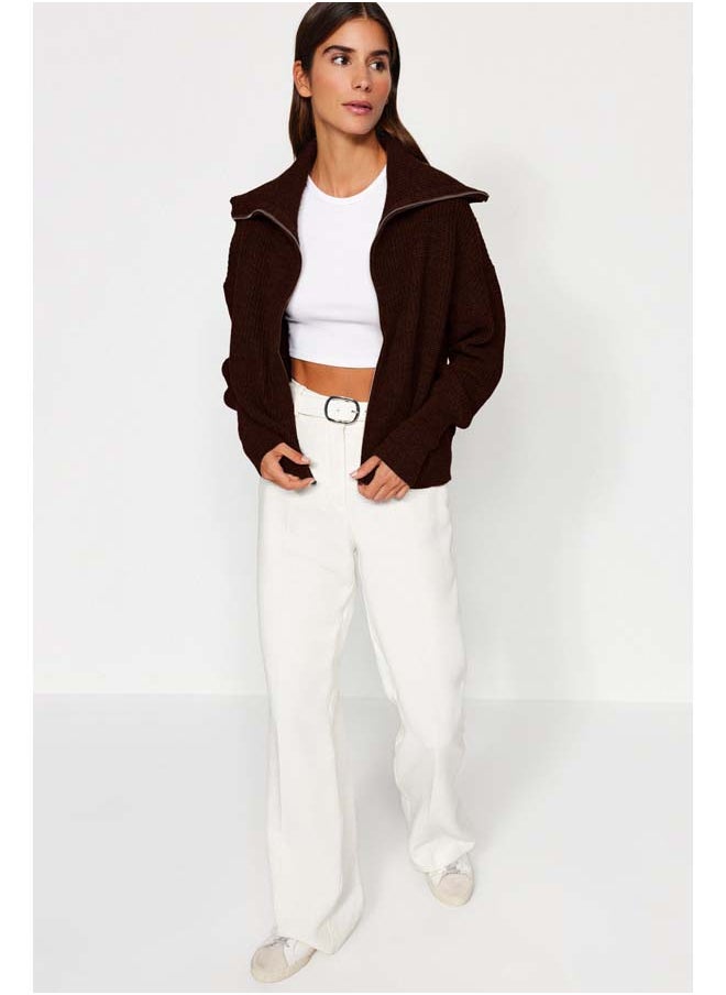 trendyol Dark Brown Wide Pattern Turn-down Collar Zippered Knitwear Cardigan TWOAW24HI00072  - Image 3