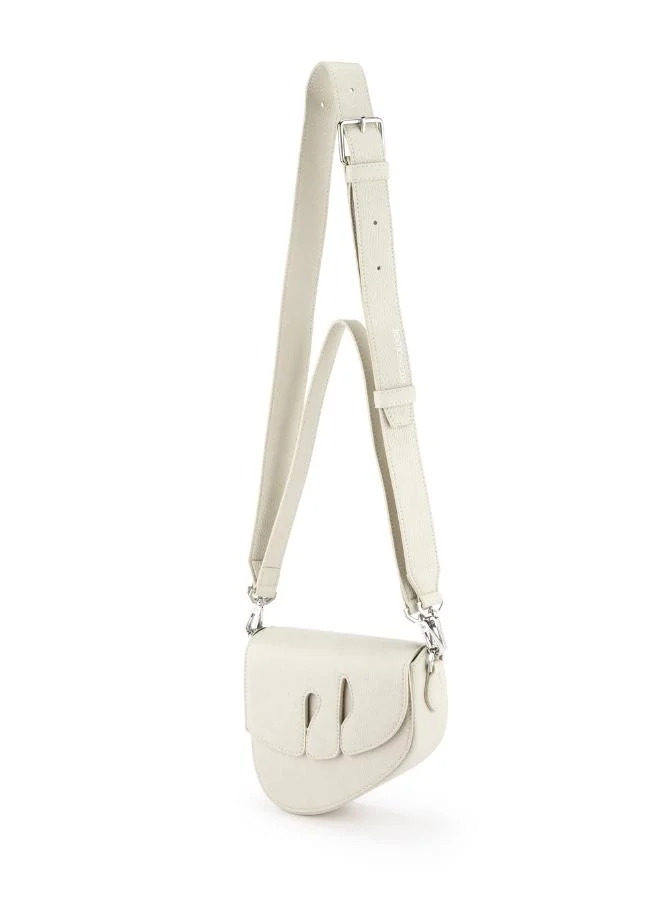 Veganologie Pebble Bag in White Made From 1 Bamboo Stem
