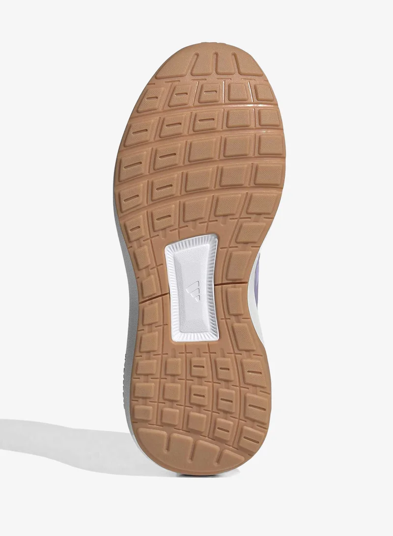 اديداس ألتيم شو .