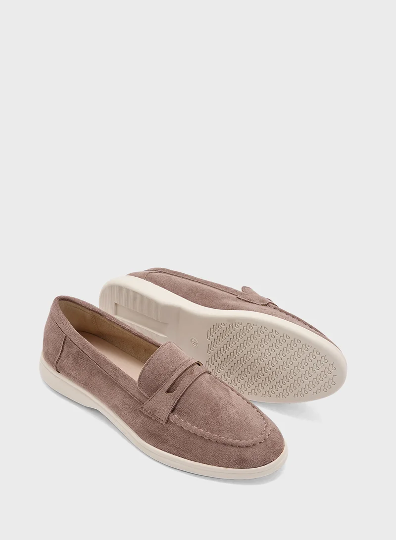 ذا براون Ladies Penny Loafer