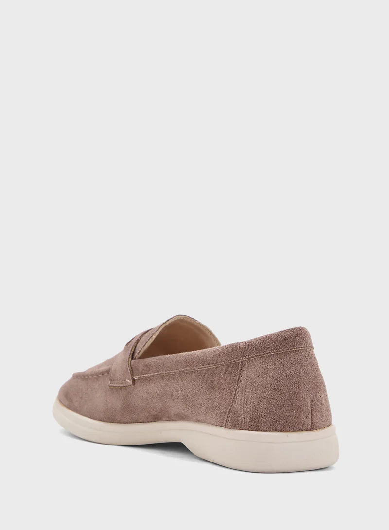 ذا براون Ladies Penny Loafer