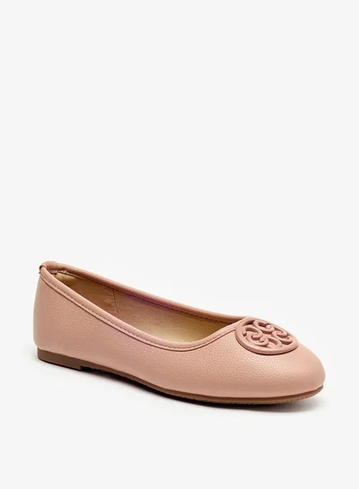 سيليست Women's Logo Accent Round Toe Ballerina Shoes