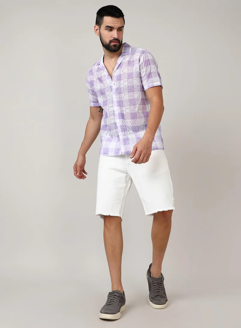 Campus Sutra Campus Sutra Men's Lavender & Chalk White Buffalo Check Shirt For Casual Wear | Spread Collar | Short Sleeve | Button Closure | Shirt Crafted With Comfort Fit For Everyday Wear