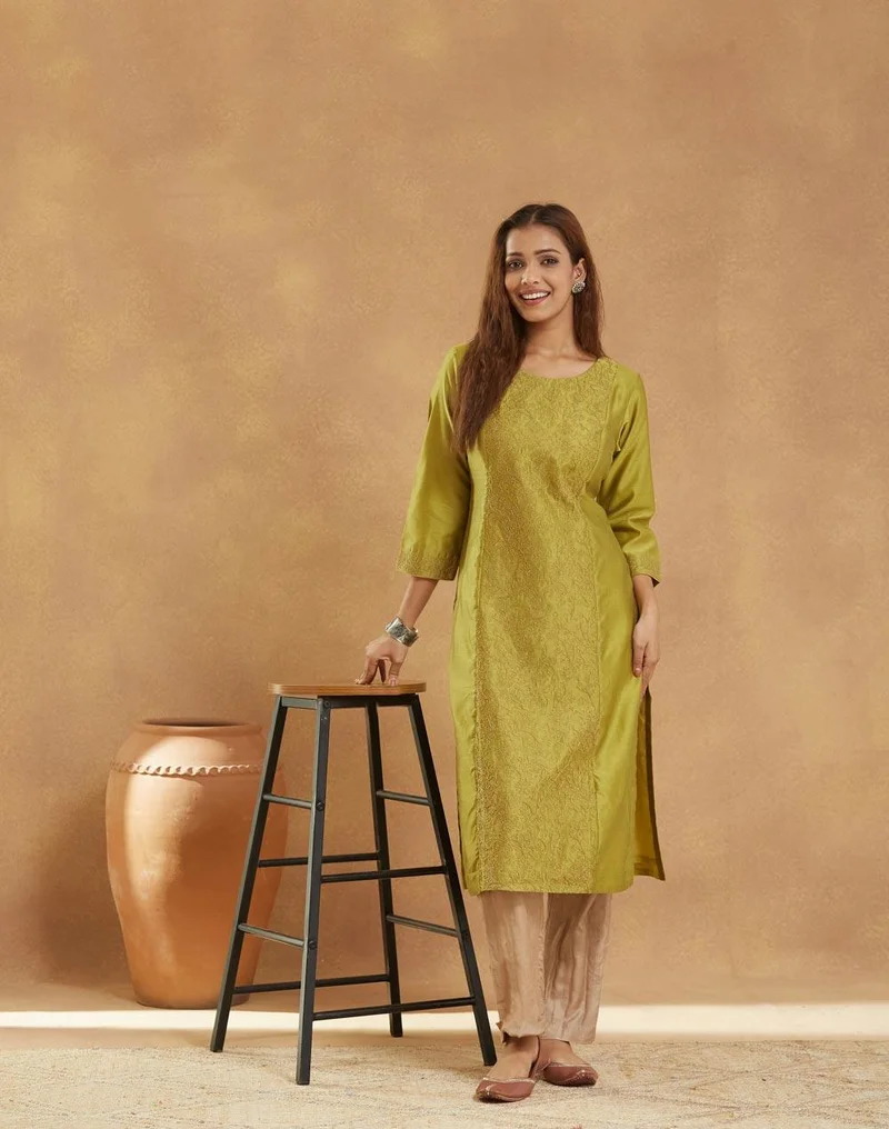 Fabindia Green Cotton Silk Embroidered Slim Fit Long Kurta