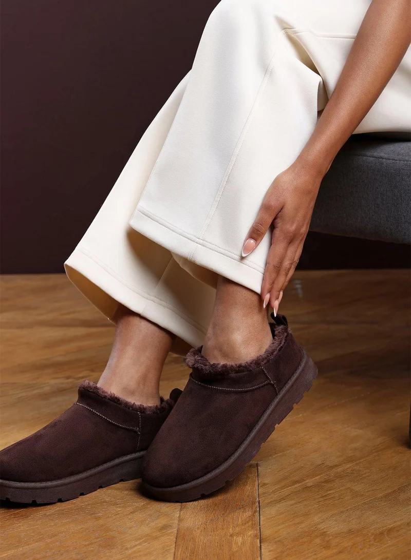 ويرز ذات فروم Saskia' Cosy Fur Lined Micro Dipped Heel Boot