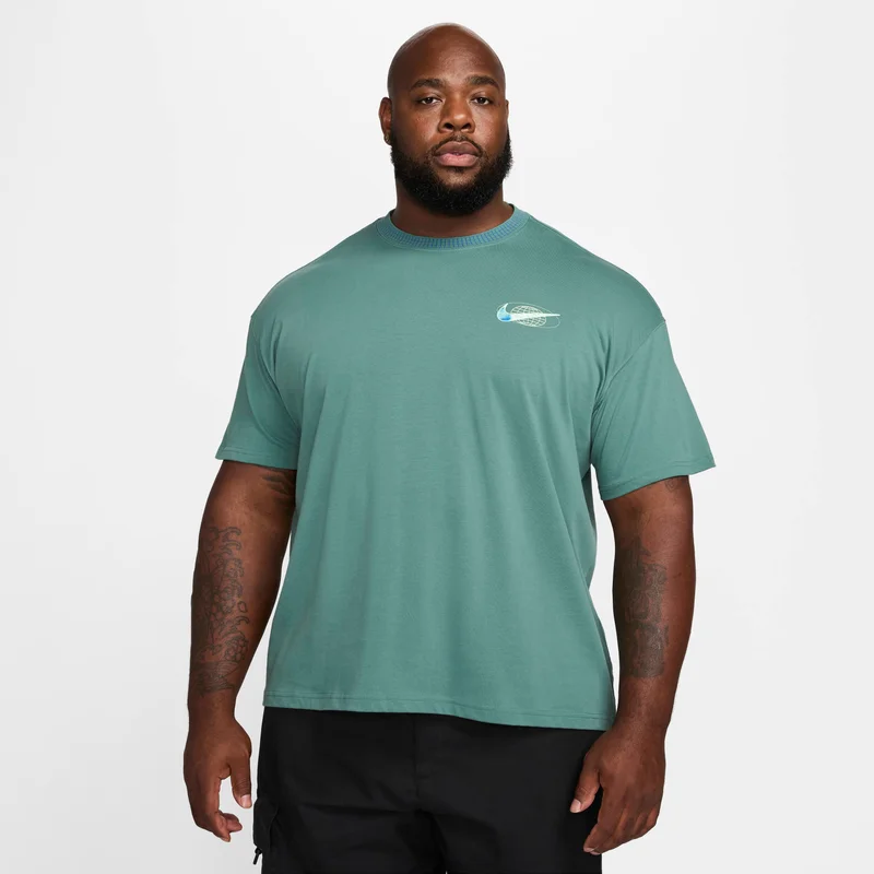 Nike Men's Sportswear Max90 T-Shirt