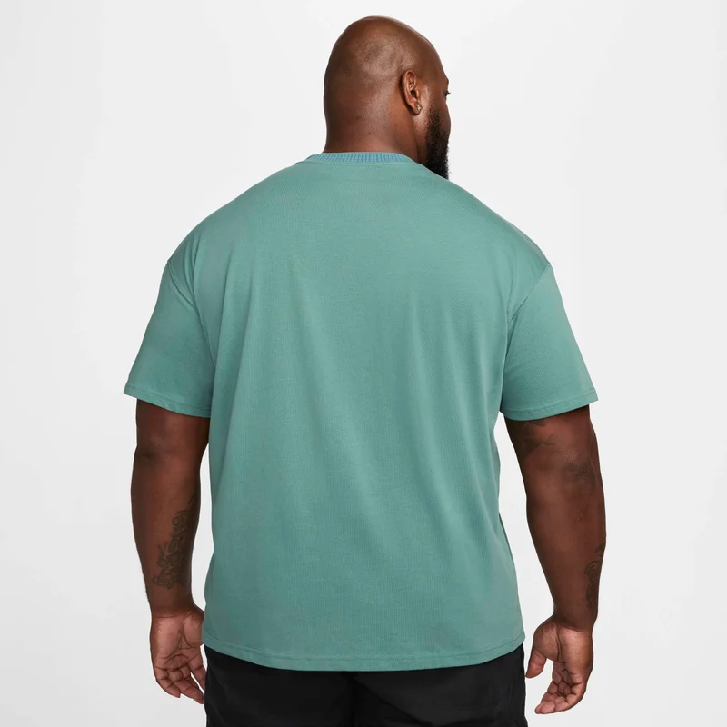 Nike Men's Sportswear Max90 T-Shirt