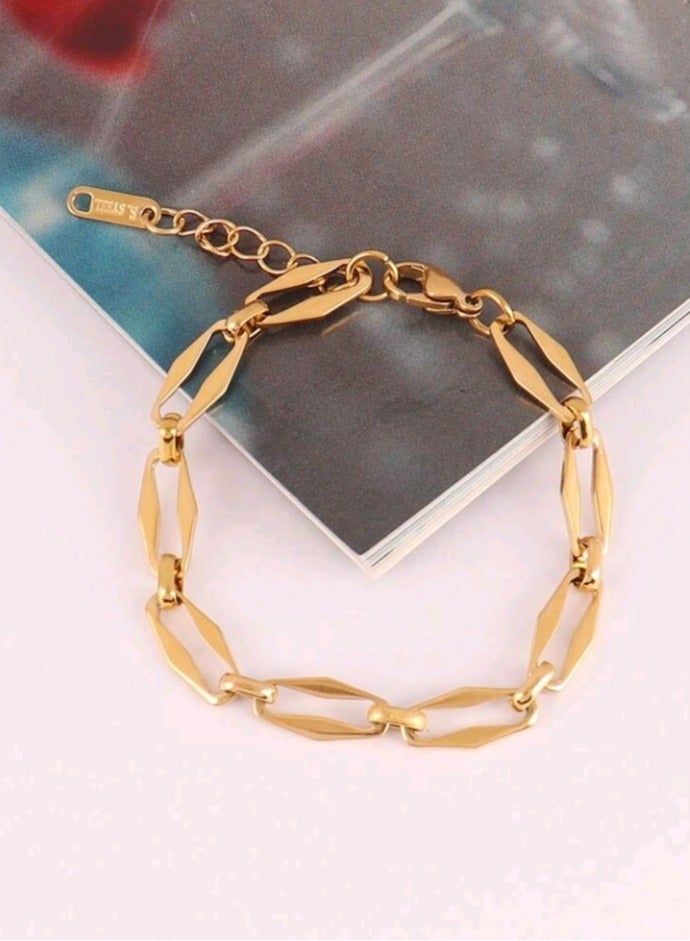 High Quality Stainless Steel Gold Plated Trendy Bracelet For Women - Image 4