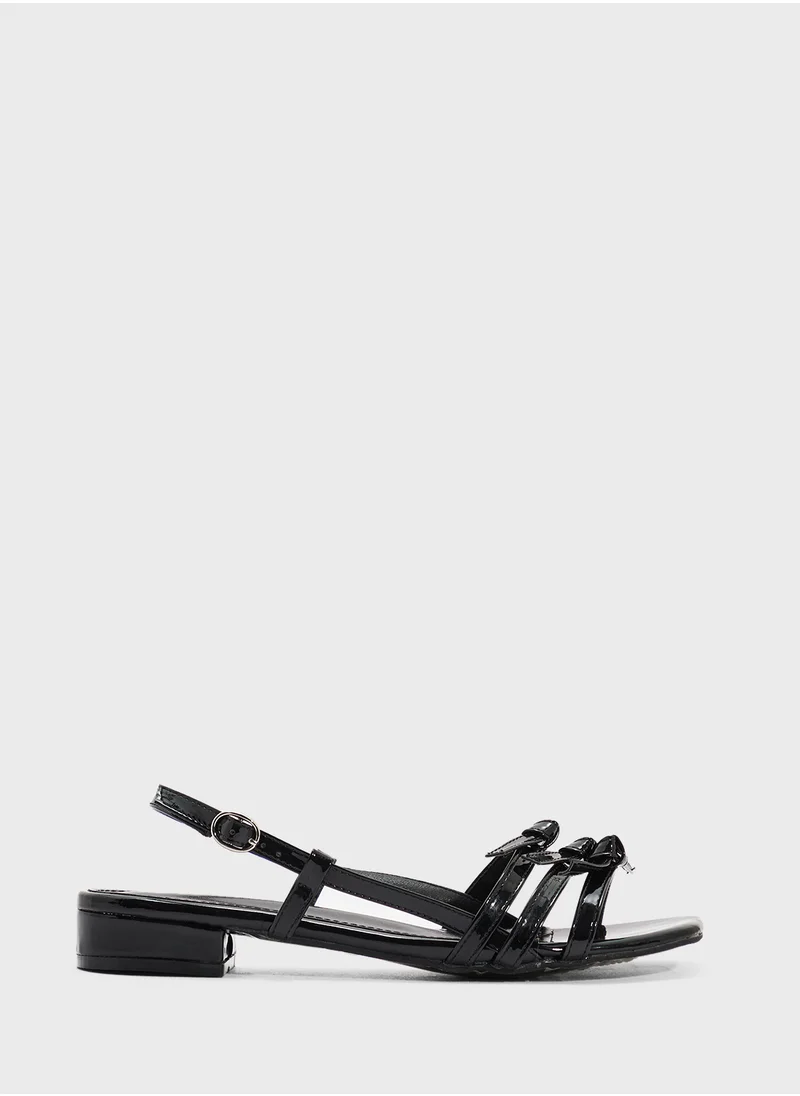 ايلا Flat Sandal With Bows