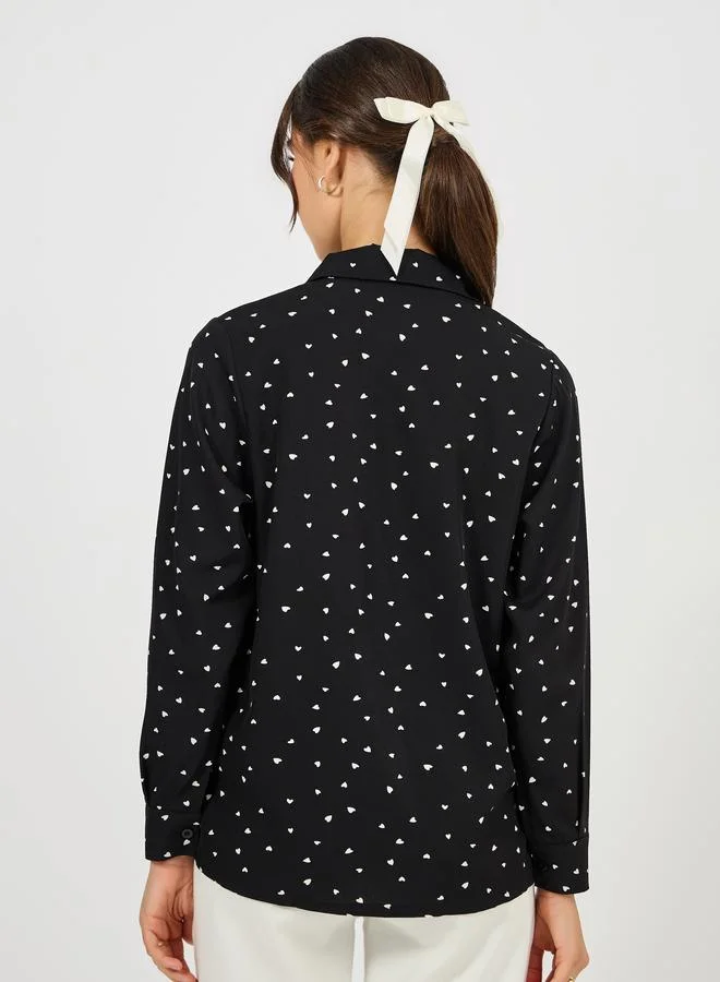 Styli Woven Heart Print High Low Hem Shirt