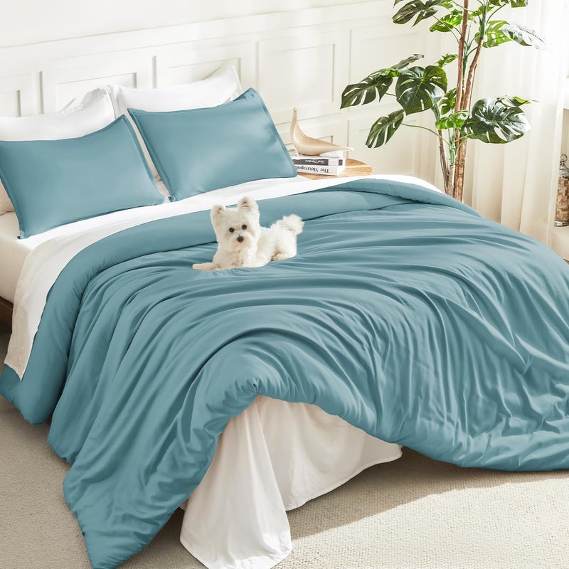 Grayish Teal Comforter Queen Size, 3 Pieces Lightweight Solid Bedding Set, All Season Fluffy Bed Set (90x90In Comforter & 2 Pillowcases) - Image 1