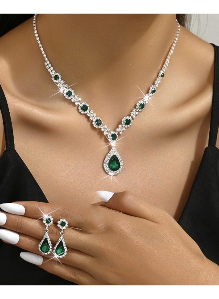 مجموعة من 3 قطع من أقراط الزيركون القلادة الخضراء للنساء ، مناسبة للارتداء في العشاء والاجتماعات - Image 2