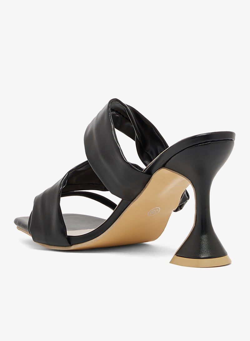 جينجر صنادل بكعب - Image 3