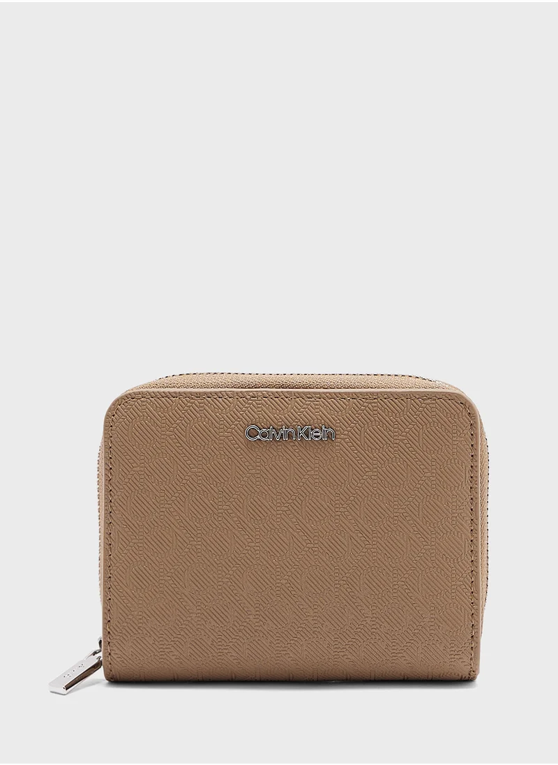 CALVIN KLEIN Must Medium Zip Around Wallet